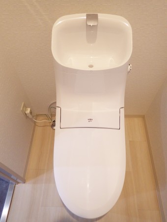 歯科クリニックのトイレ取替え工事
